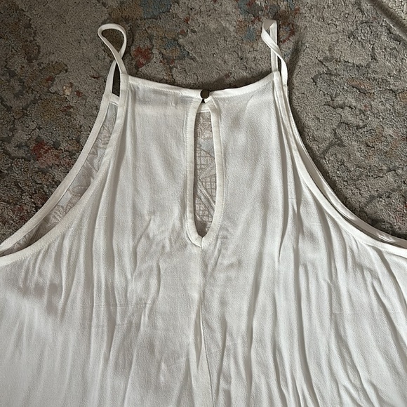 Womens top - Picture 3 of 3